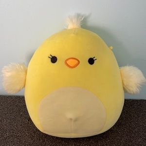 squishmallow- Aimee the chick